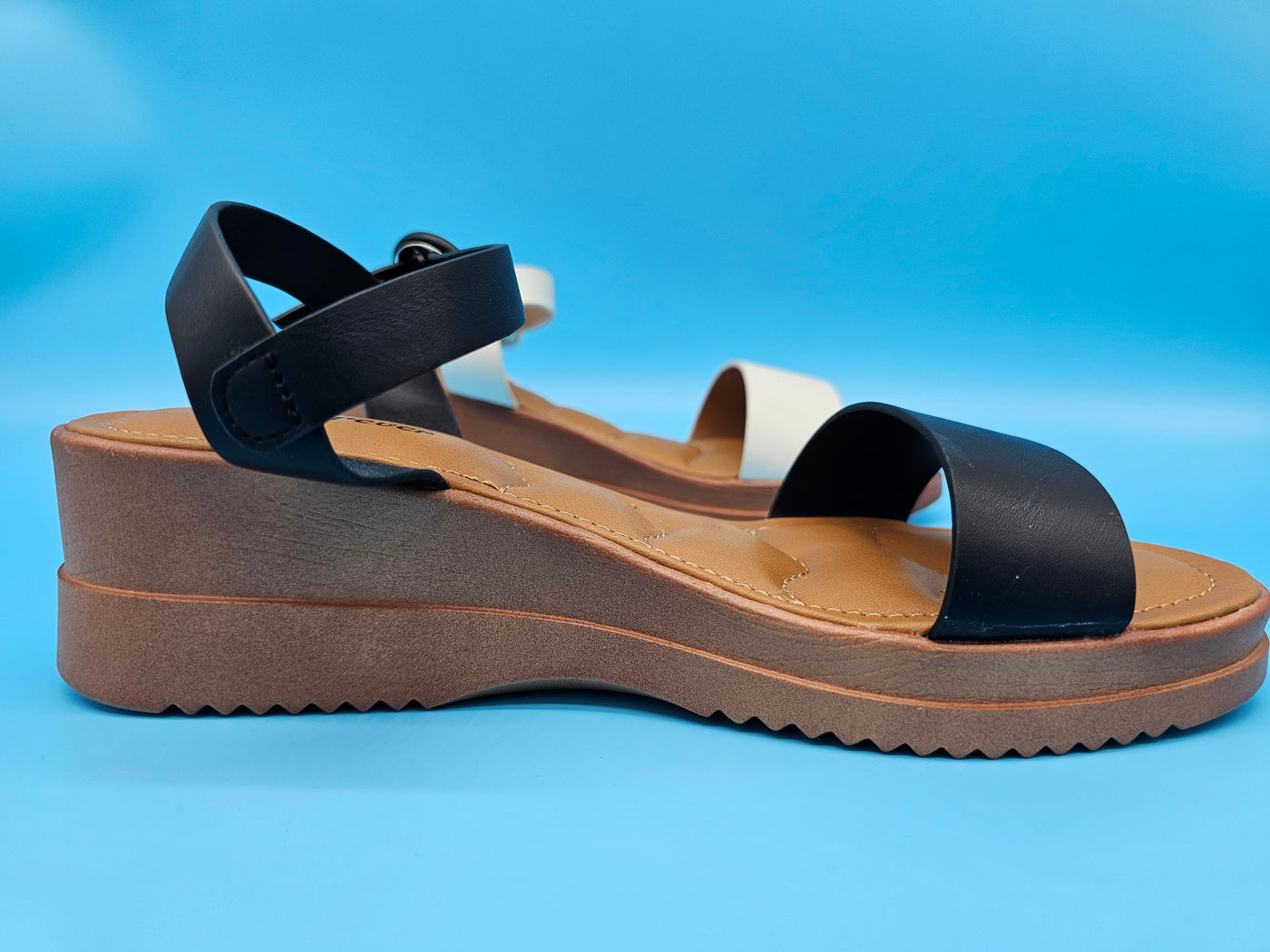 Cushioned Wedge Sandals