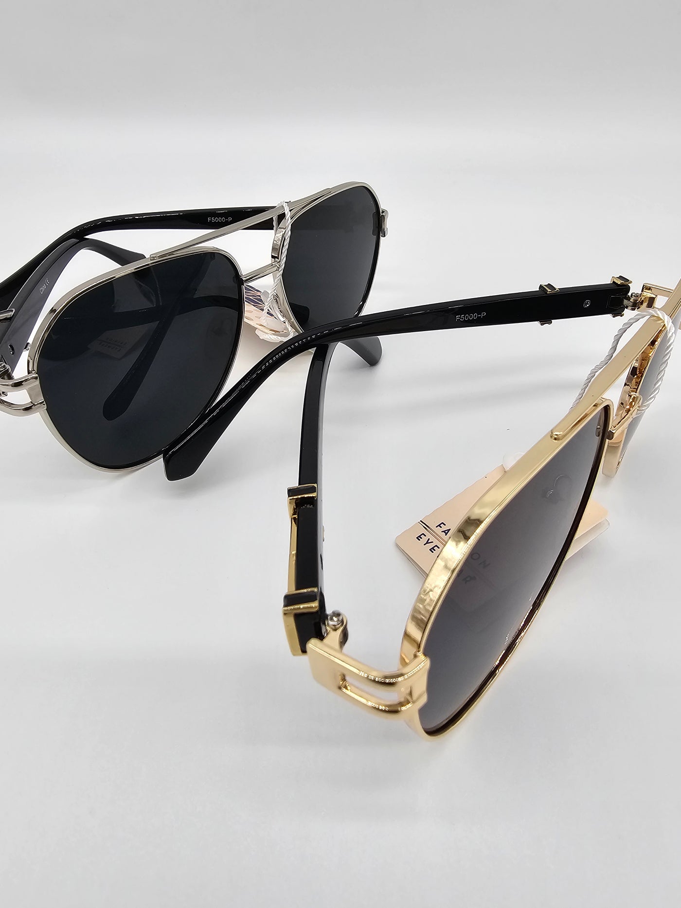 Stylish Sunglasses Gold Framed