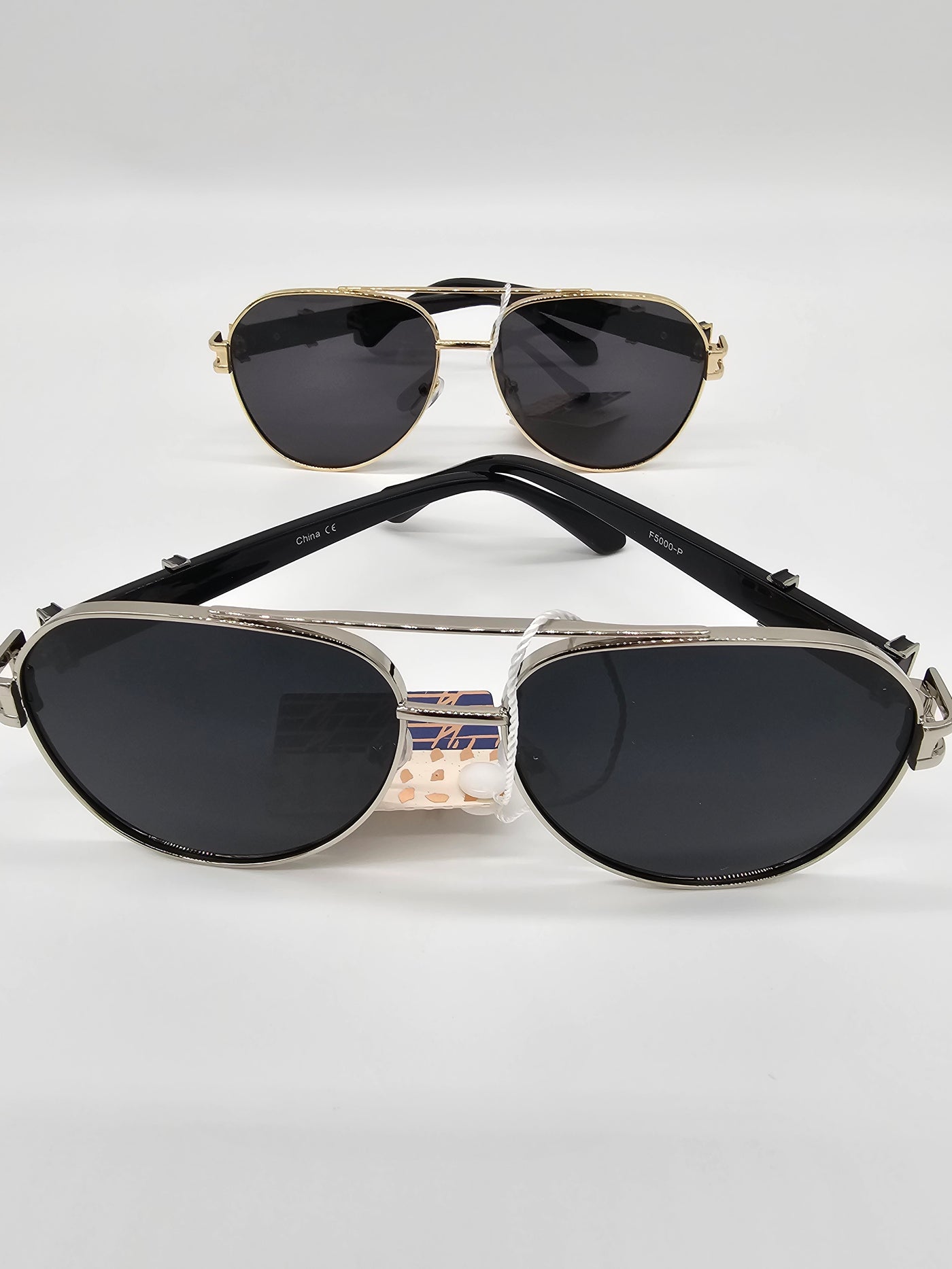 Stylish Sunglasses Gold Framed