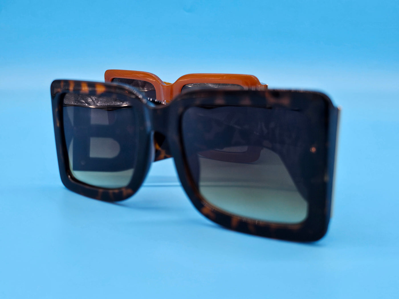 B Square Trendy Sunglasses