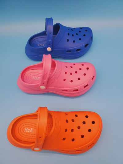 Crocs Clogs Like Sandals