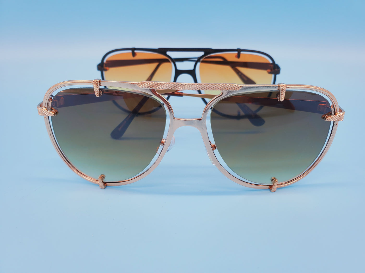 Oversized Stylish Metal Frame Sunglasses